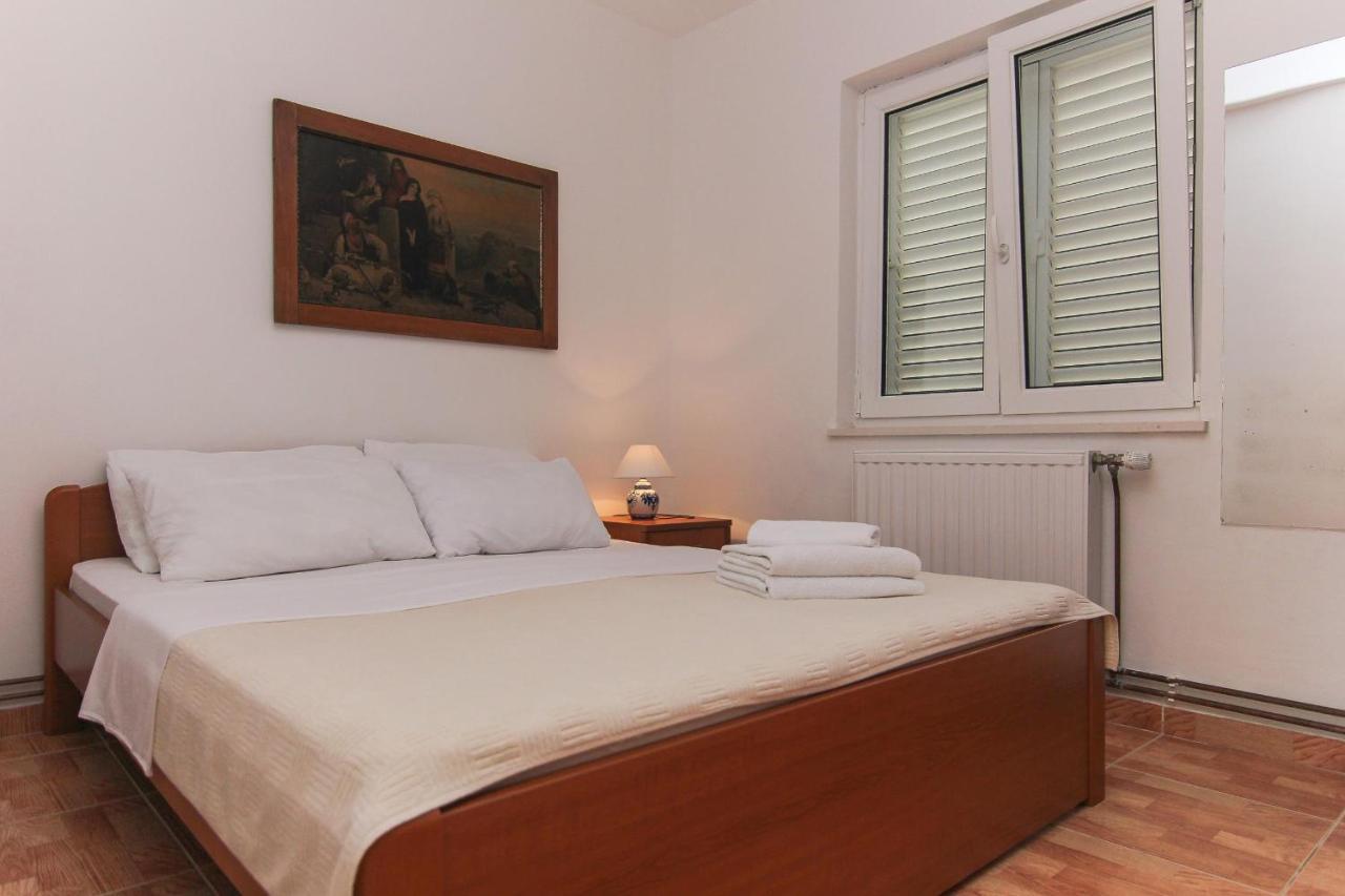 Apartments Villa Alex Podaca Eksteriør billede